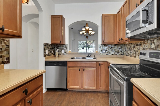 Building Photo - 14130 Winchester Ct