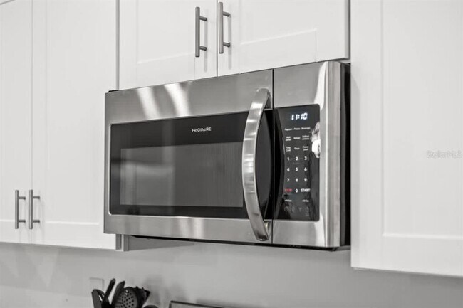 Building Photo - 1638 Saddlewood Cir