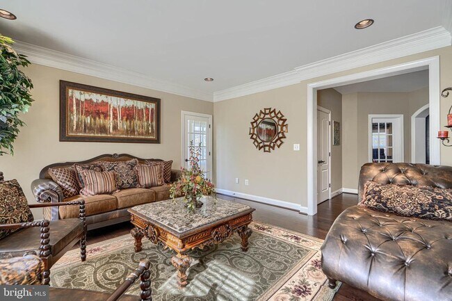 Building Photo - 1319 Martin Meadows Dr