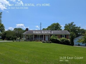 Building Photo - 1439 East Ct