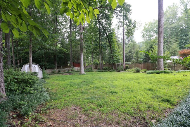 Building Photo - Renovated Two Story in North Chesterfield....