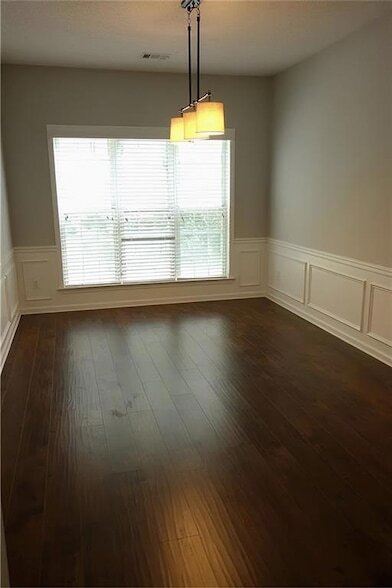 Building Photo - 2237 Traywick Chase