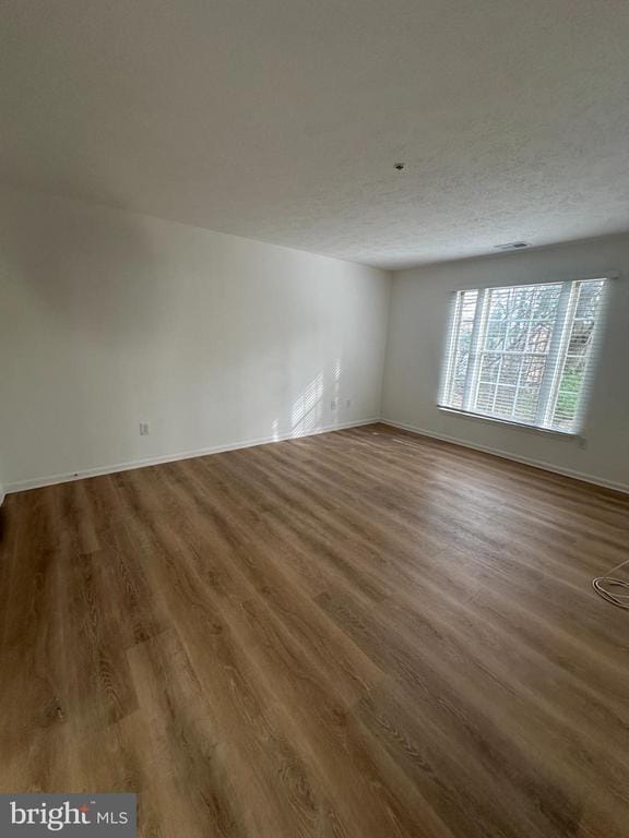 Building Photo - 1002 Jessicas Ct