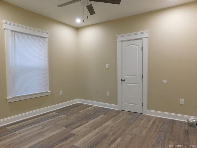 Building Photo - 216 Washington Ave