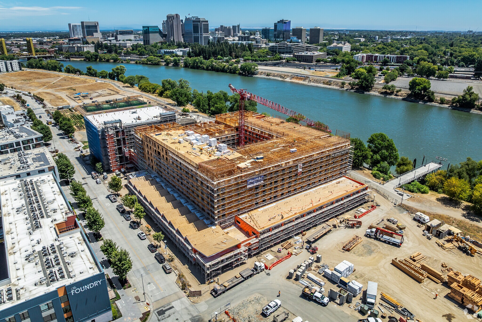 Building Photo - Pierside Apartments