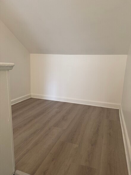 Top of stairs - 3022 Perrysville Ave
