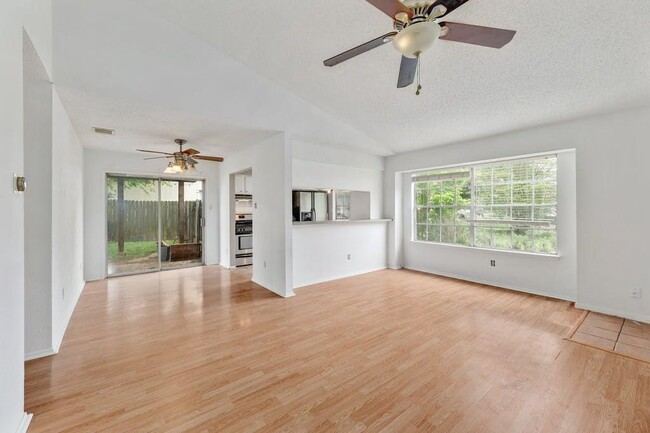 Building Photo - 7601 Woodstone Cove