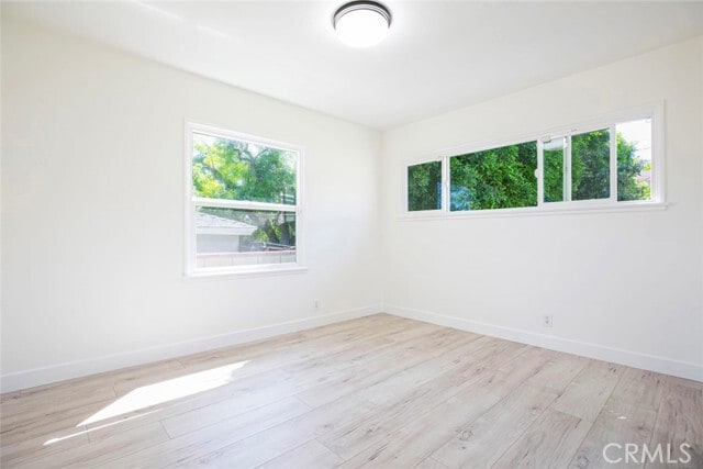 Building Photo - 1061 E Santa Anita Ave