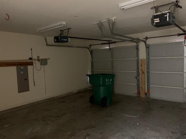 Building Photo - 1017 Somerset Cir