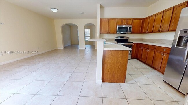 Building Photo - 9391 SW 171st Ct