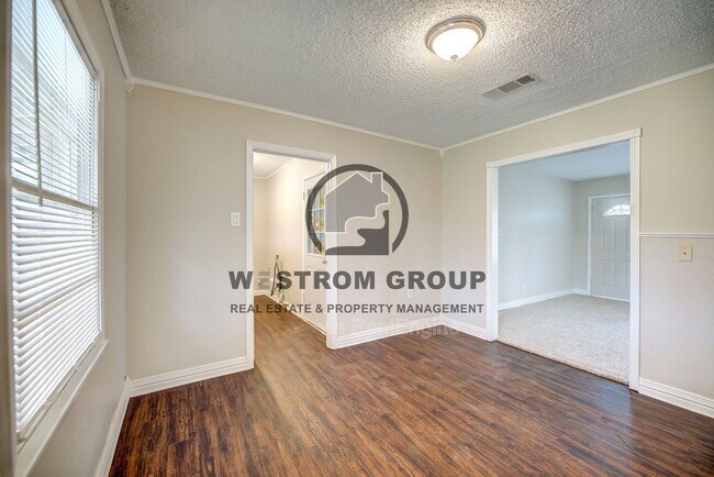 Building Photo - 3635 Rogene St