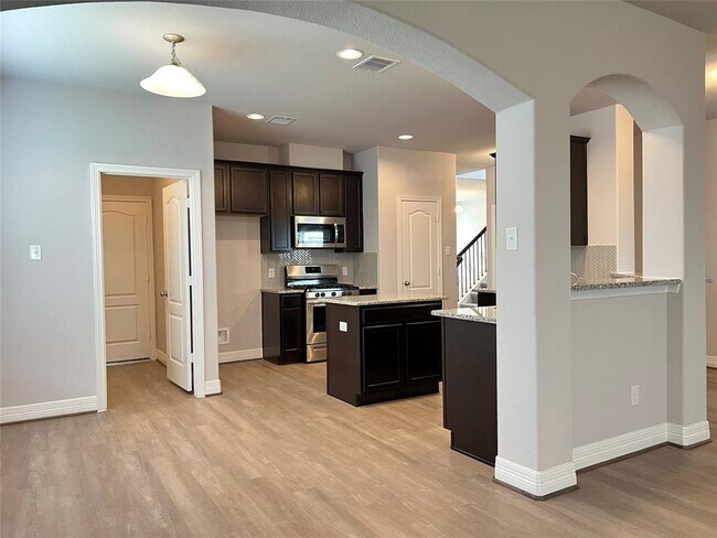 Building Photo - 3214 Aster Mdw Wy