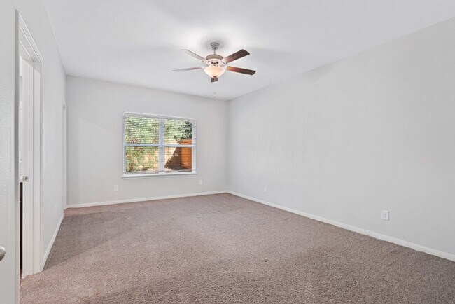 Building Photo - 3932 Northaven Trail