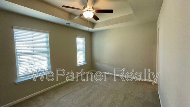 Building Photo - 204 Vickery Ln