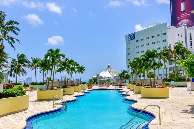 Building Photo - 244 Biscayne Blvd