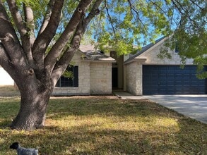 Building Photo - 110 Beau Ln