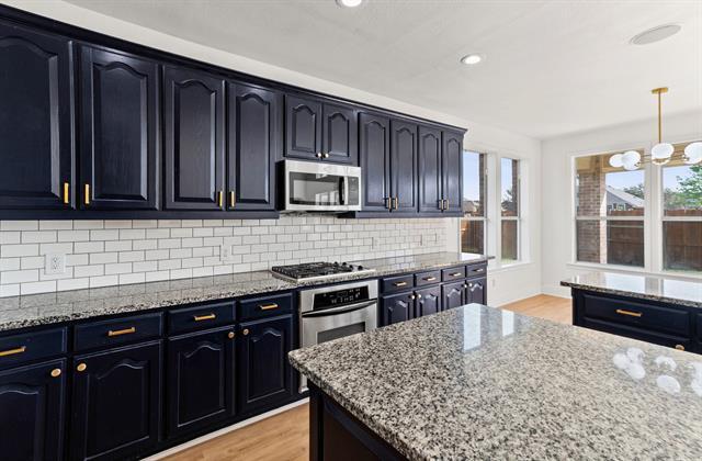 Building Photo - 830 Trail Dr