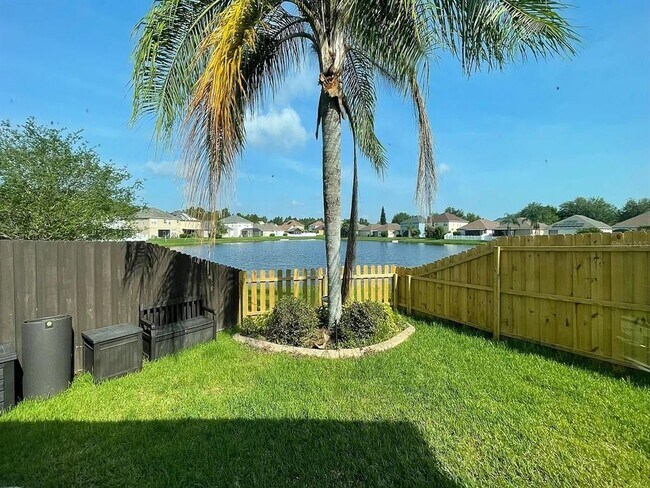 Building Photo - 5198 Adair Oak Dr