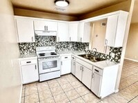 Building Photo - Alex Apartments