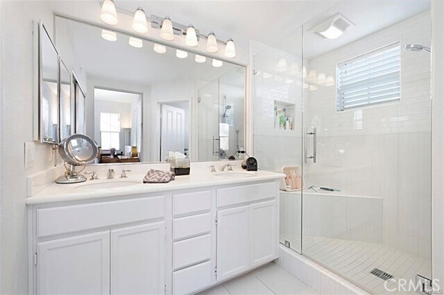 Building Photo - 13417 Kearney Dr