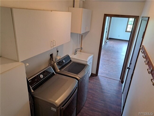 Building Photo - 150 Gregory Pl