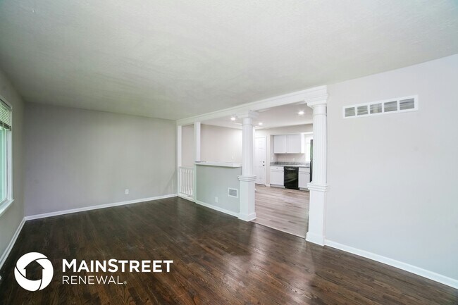 Building Photo - 4139 N Spruce Ave