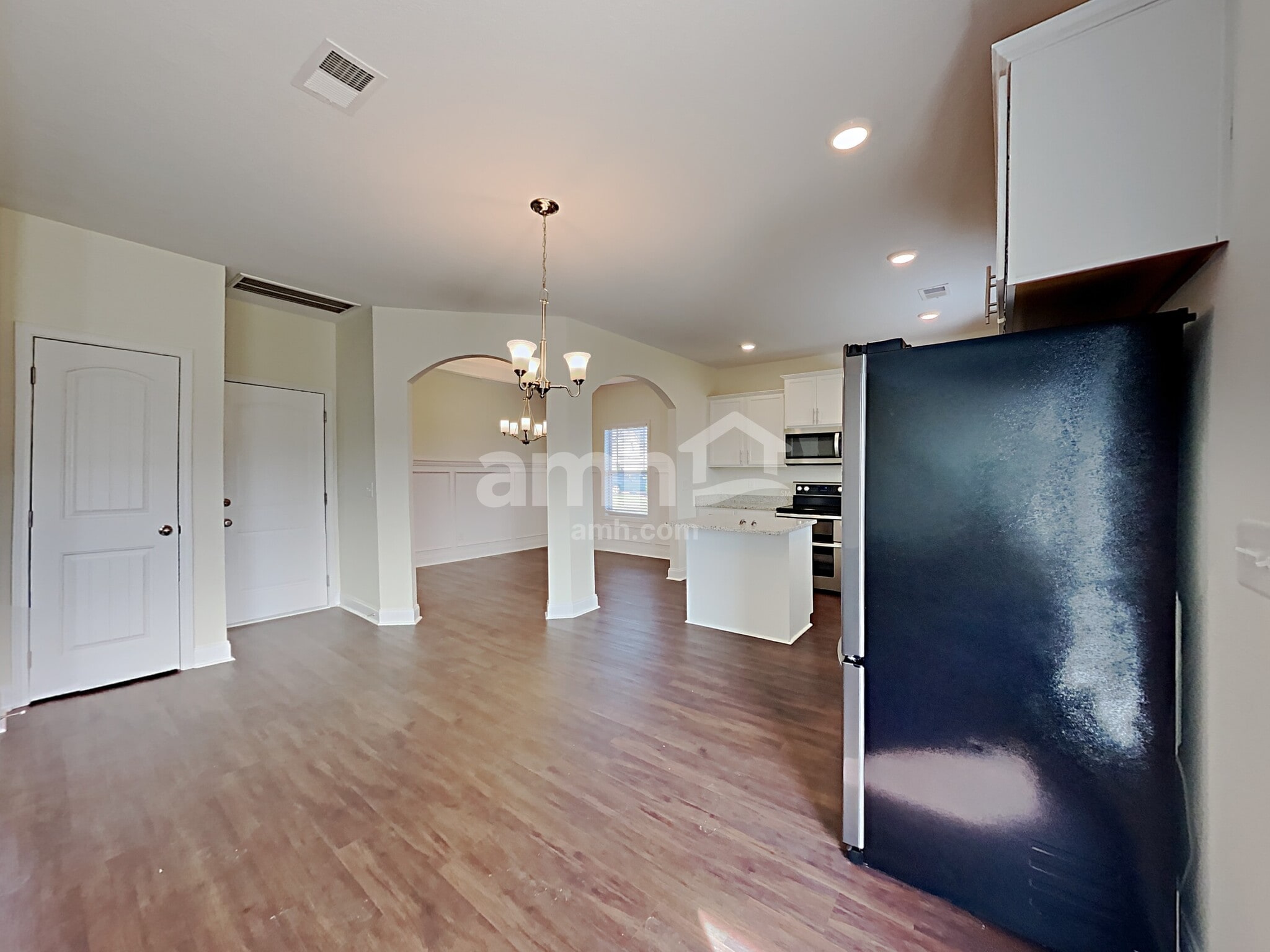 Building Photo - 2312 Pathfinder Dr