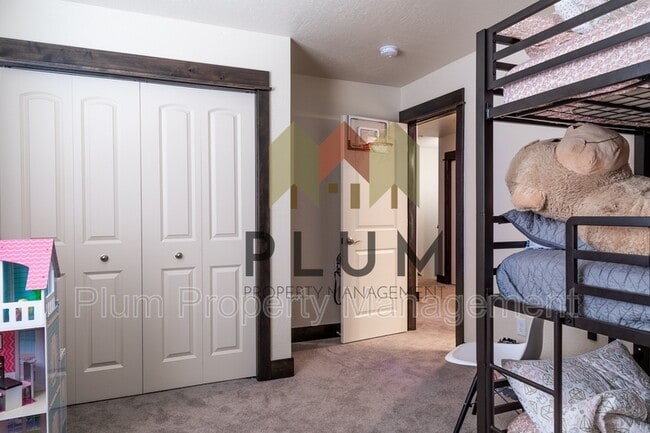 Building Photo - 2345 Aspen Grv Lp