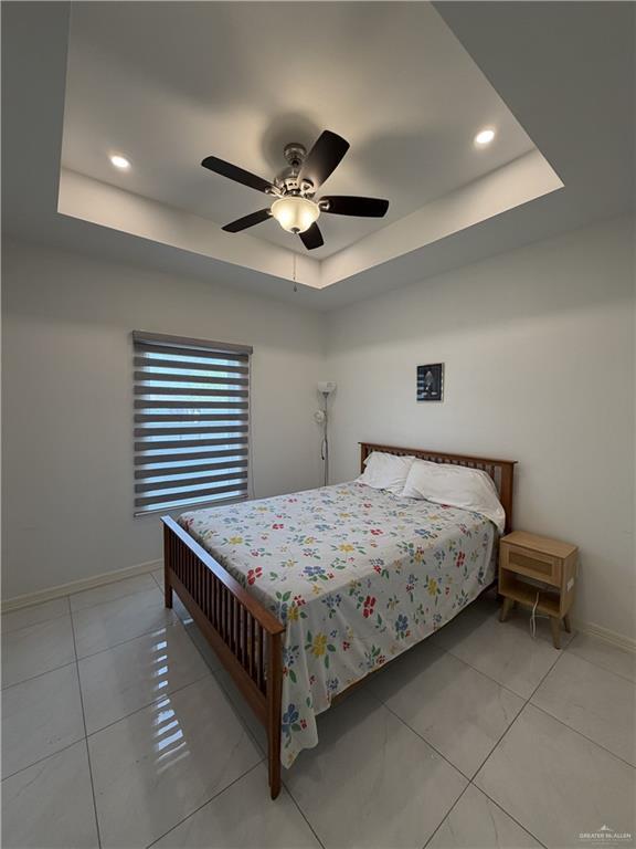 Building Photo - 20 Spanish Oak Dr