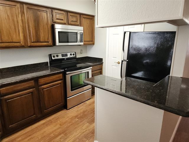 Building Photo - 1308 Memory Ln