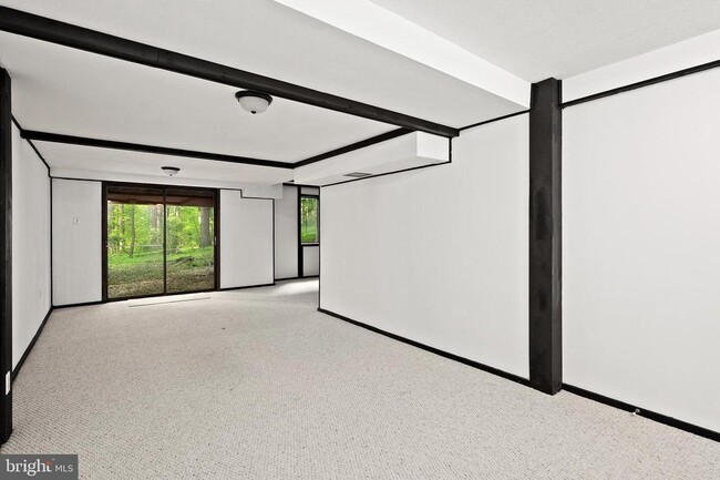 Building Photo - 11150 Wood Elves Way