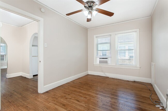 Building Photo - 5900 Oram St