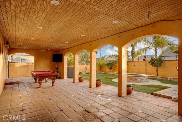 Building Photo - 10164 Elkwood St