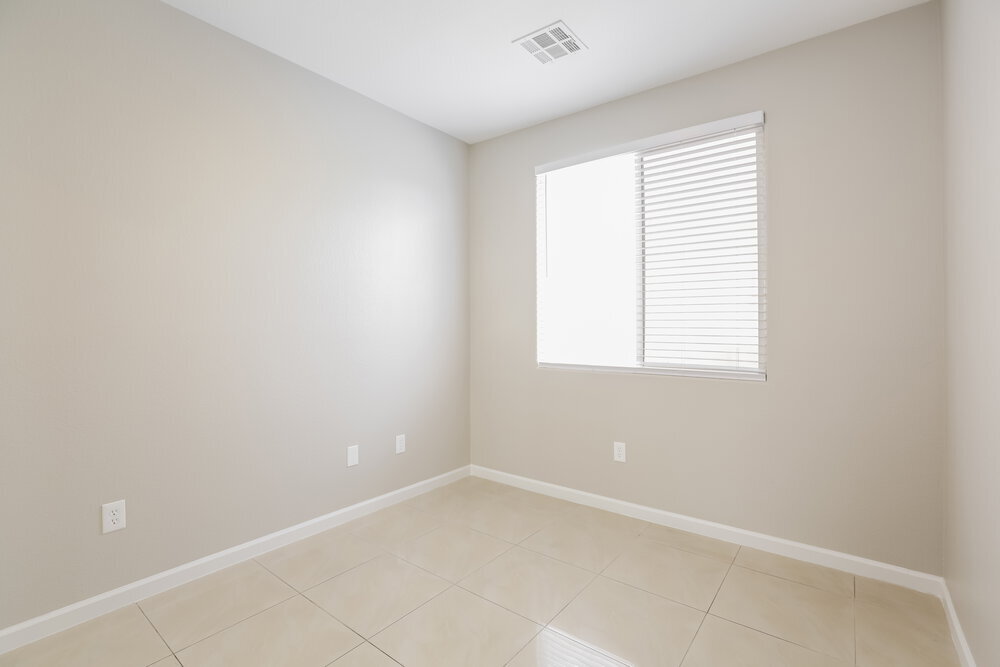 Building Photo - 8139 W Ficus Dr
