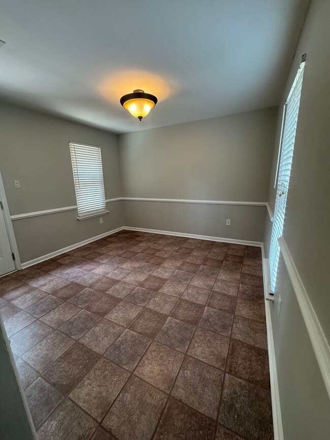 Building Photo - Cul-de-Sac Gem in Evans with New Carpet, Fresh Paint & Spacious Yard