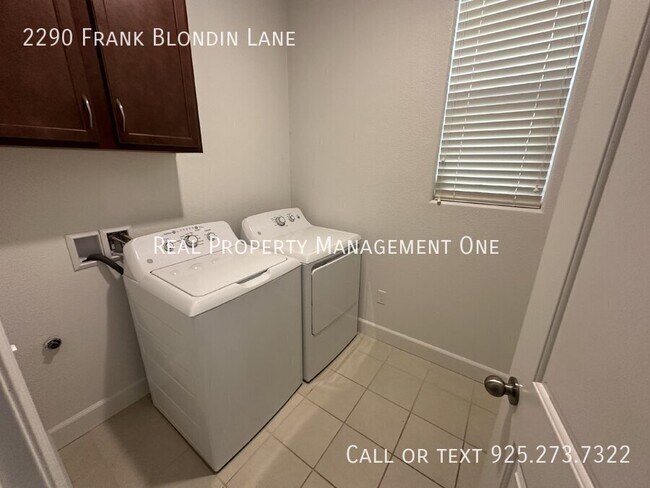 Building Photo - 2290 Frank Blondin Ln