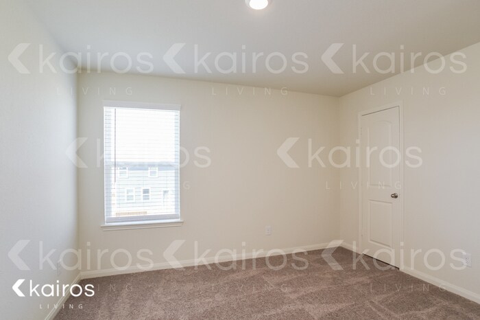 Building Photo - 8415 Hannah Rd