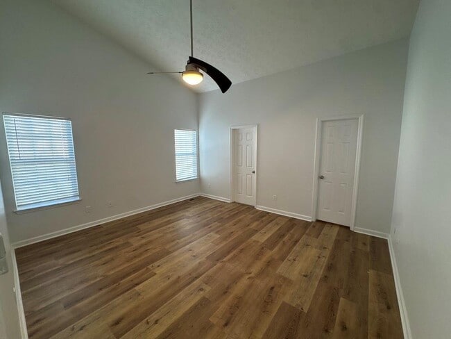 Building Photo - 1925 Heatherton Rd