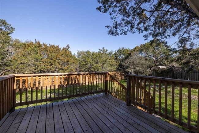 Building Photo - 85 Ridgewood Cir