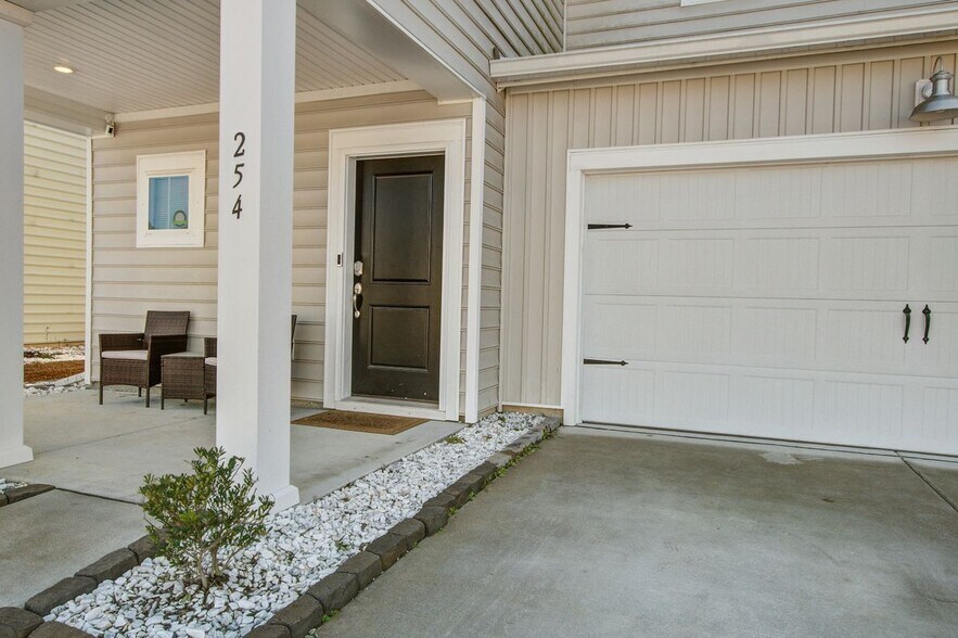 Building Photo - 254 Cypress Preserve Blvd