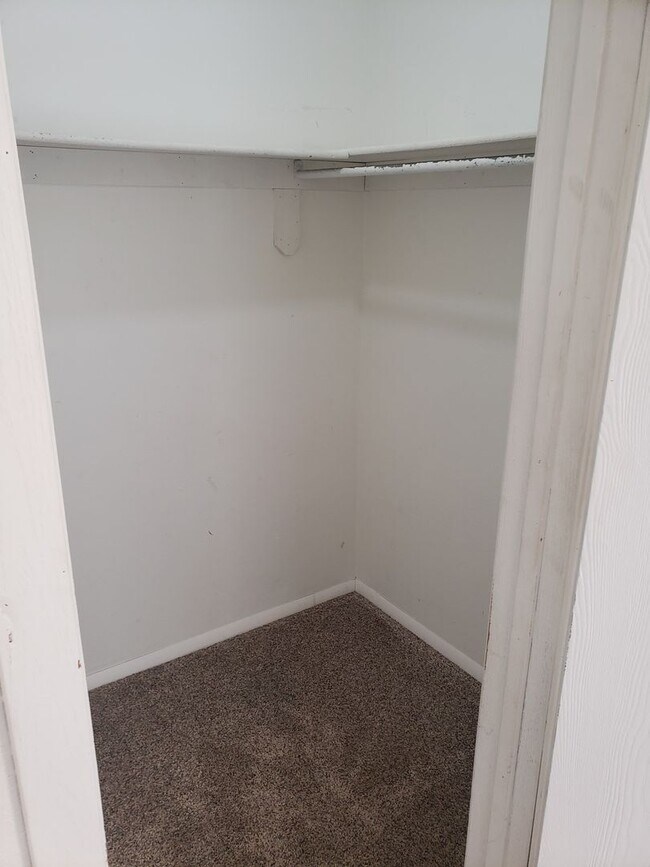 Building Photo - 6729 Pahokee Ct