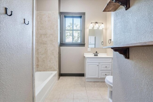 Building Photo - 6400 Cypress Rd