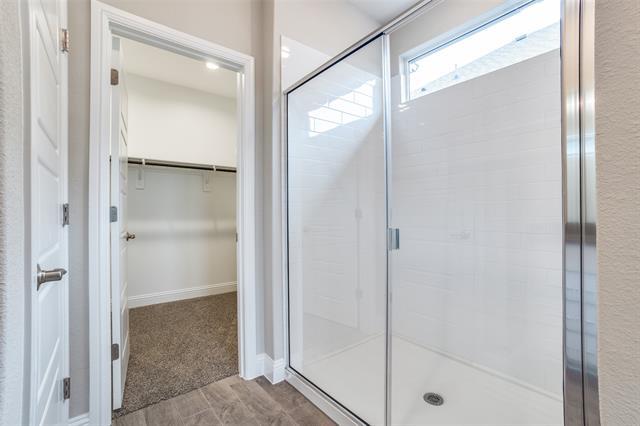 Building Photo - 2217 Redwing Dr