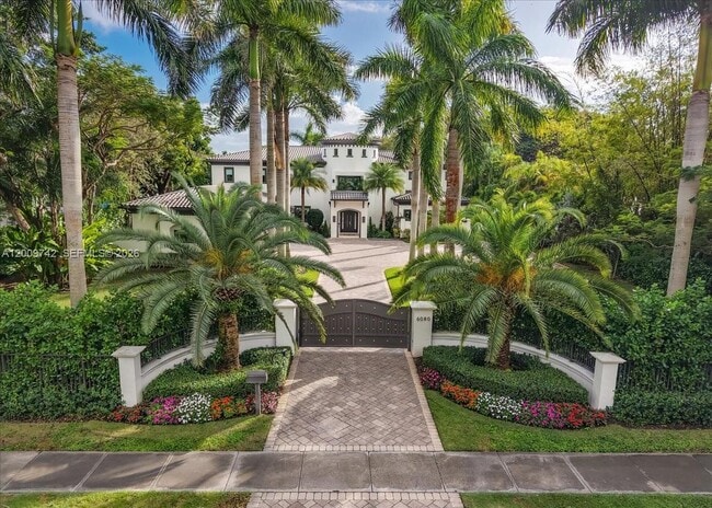 Building Photo - 6080 SW 104th St