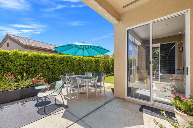 Building Photo - 44718 Alexandria Vale