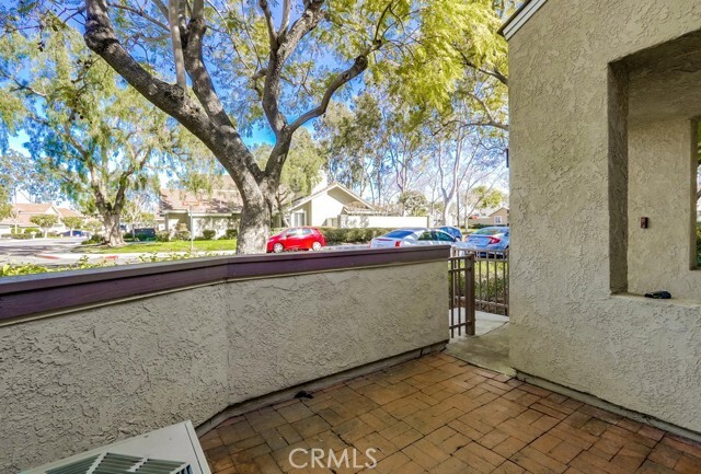 Building Photo - 38 Springacre