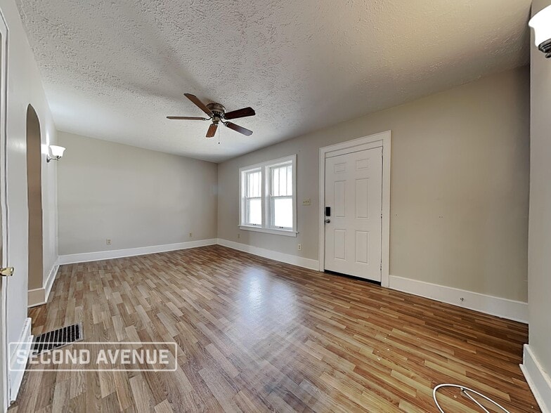 Building Photo - 1620 Minion Ave