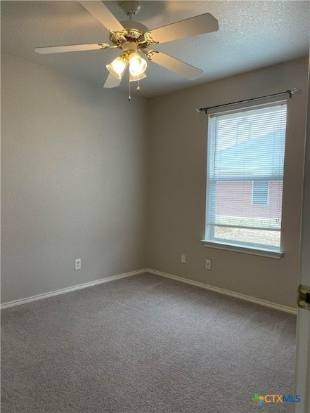 Building Photo - 3901 Mustang Dr