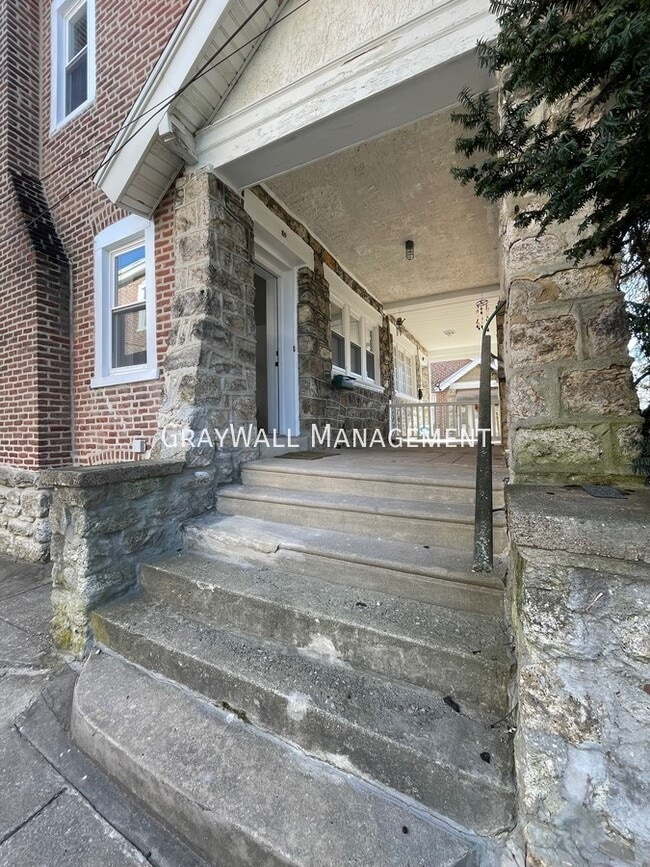 Building Photo - 89 Ridley Ave