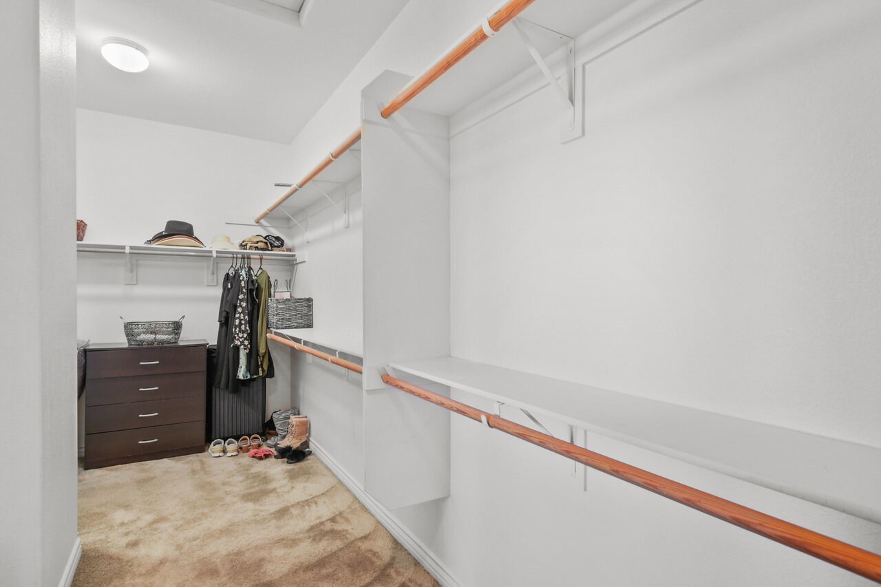 Building Photo - 2917 Babbling Brook Rd